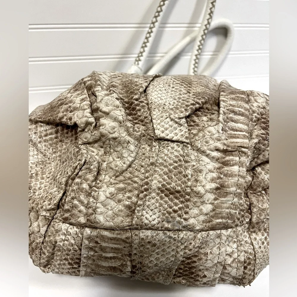 NWT‼️Red by Marc Ecko Drawstring Hobo Faux Snakeskin - Picture 4 of 9